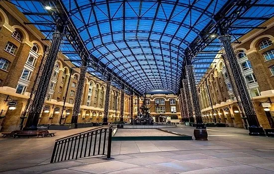 Hay's Galleria